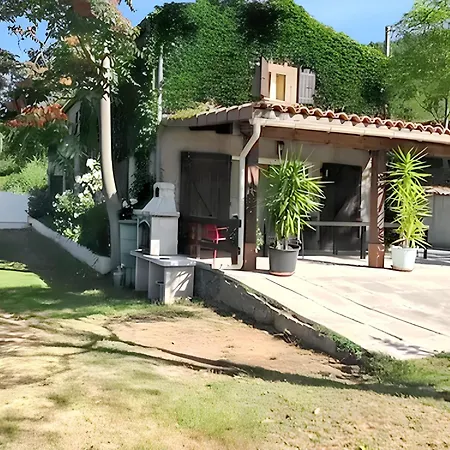 Villa Spacieuse Avec Piscine Privee A 180 M² Vue Montagne