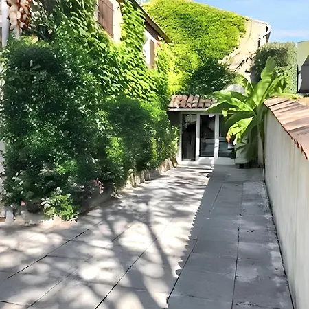 Villa Spacieuse Avec Piscine Privee A 180 M² Vue Montagne